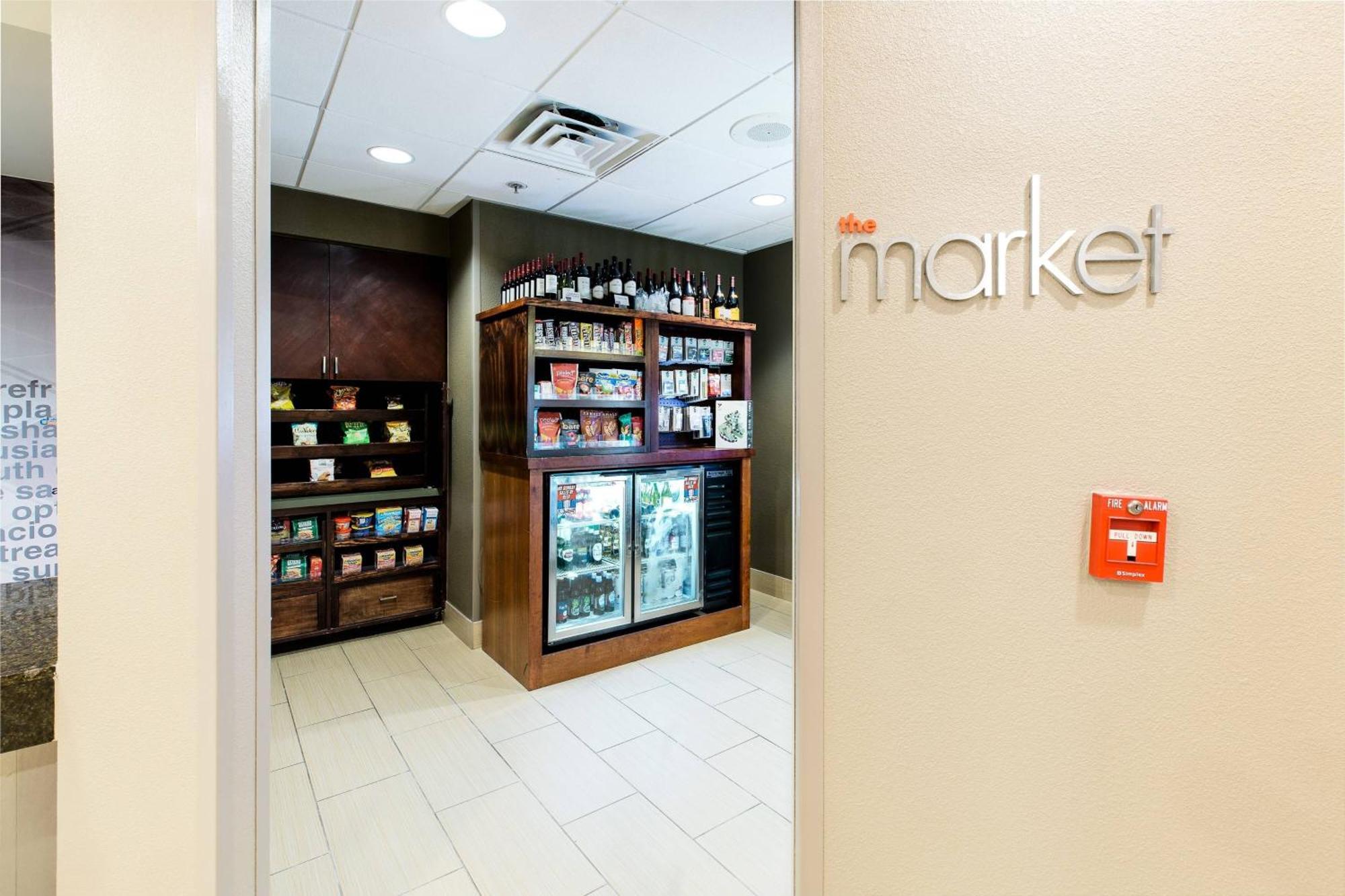 佛罗伦萨春季山丘套房酒店 弗洛伦斯 外观 照片